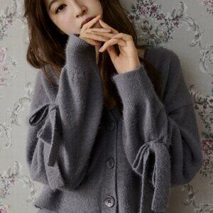 99% NEW GREY SWEATER AND TANK, PRICE FOR BOTH, GELATO PIQUE